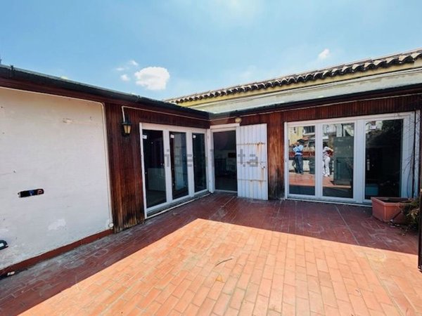 appartamento in affitto a Milano in zona Sant'Ambrogio
