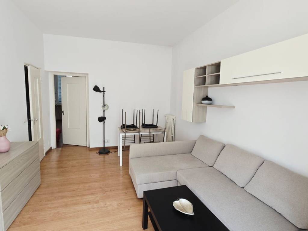 appartamento in affitto a Milano in zona Guastalla