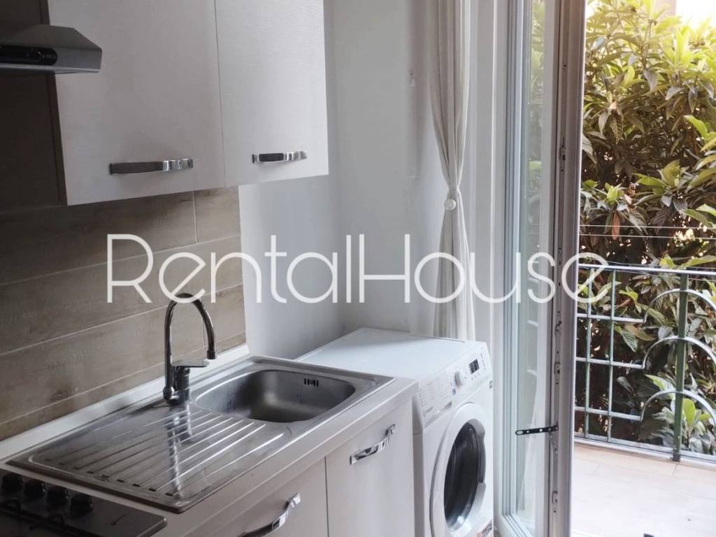 appartamento in affitto a Milano in zona Famagosta