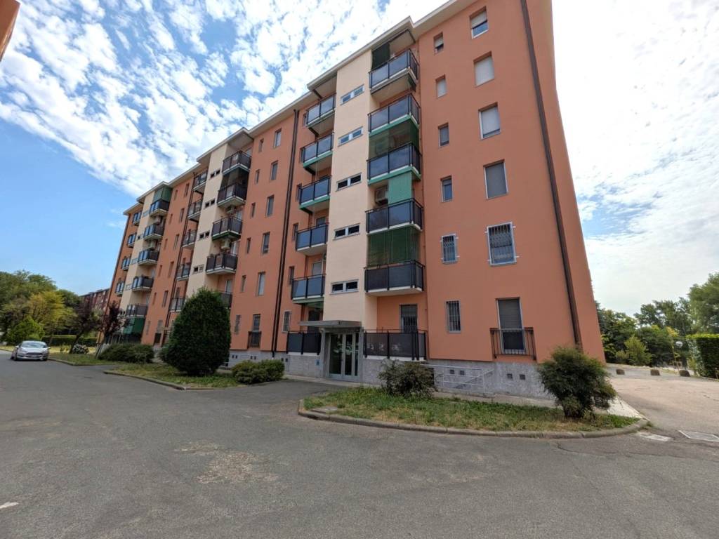 appartamento in affitto a Milano in zona San Siro