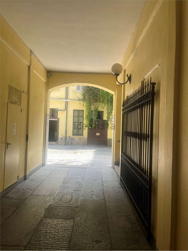 appartamento in affitto a Milano in zona Porta Genova