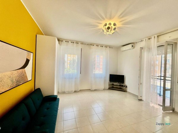 appartamento in affitto a Milano in zona Famagosta