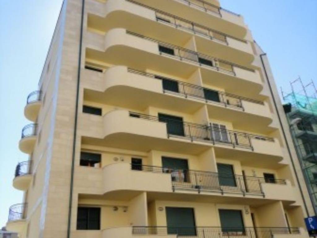 appartamento in affitto a Milano in zona Piazzale Lodi