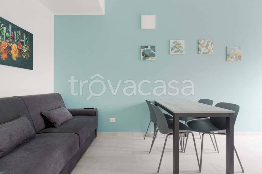 appartamento in affitto a Milano in zona Cadorna