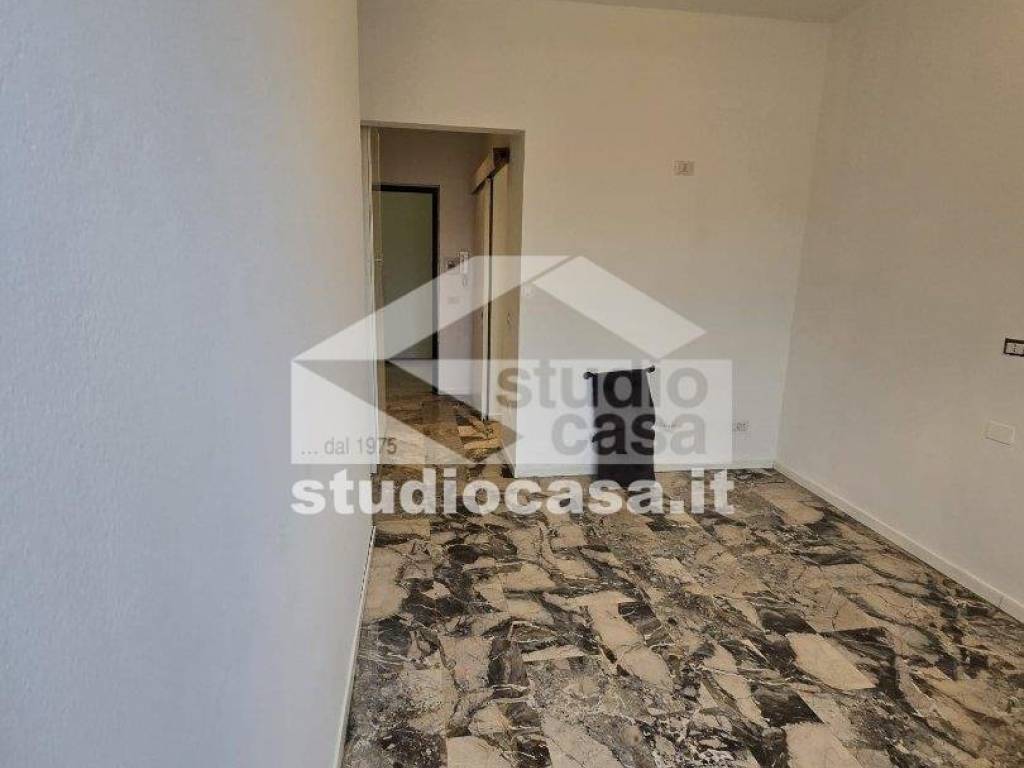 appartamento in affitto a Milano in zona Centro Direzionale