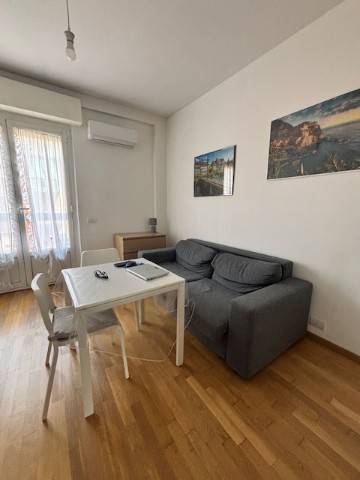 appartamento in affitto a Milano in zona Piazzale Lodi
