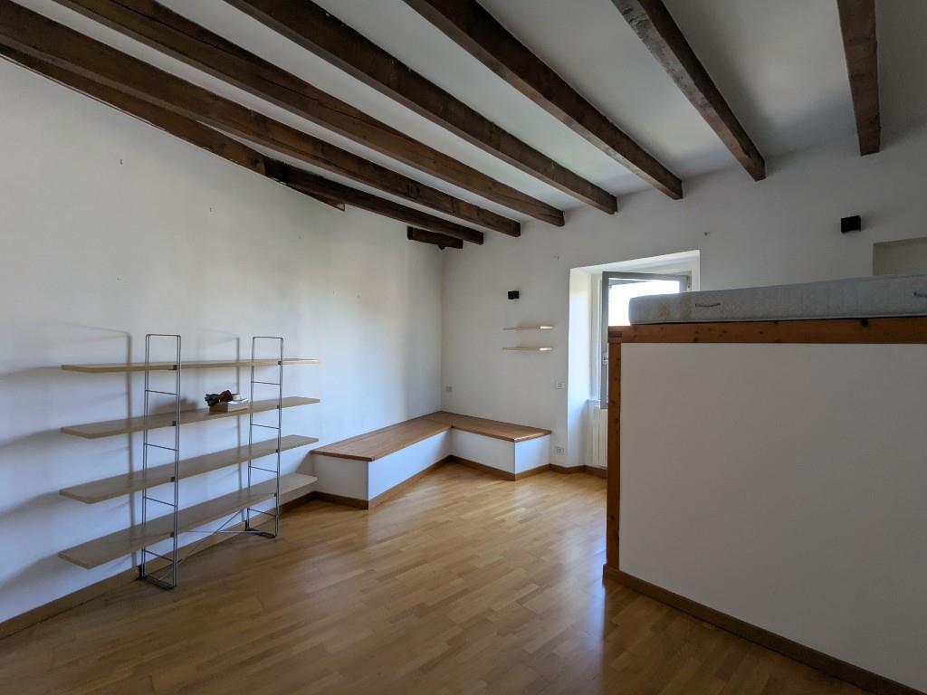 appartamento in affitto a Milano in zona Porta Genova