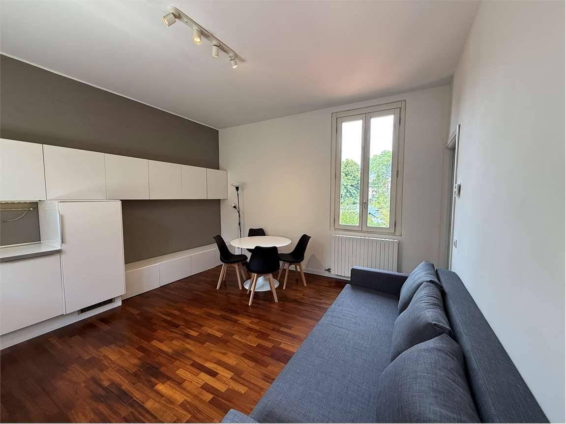 appartamento in affitto a Milano in zona Vigentino