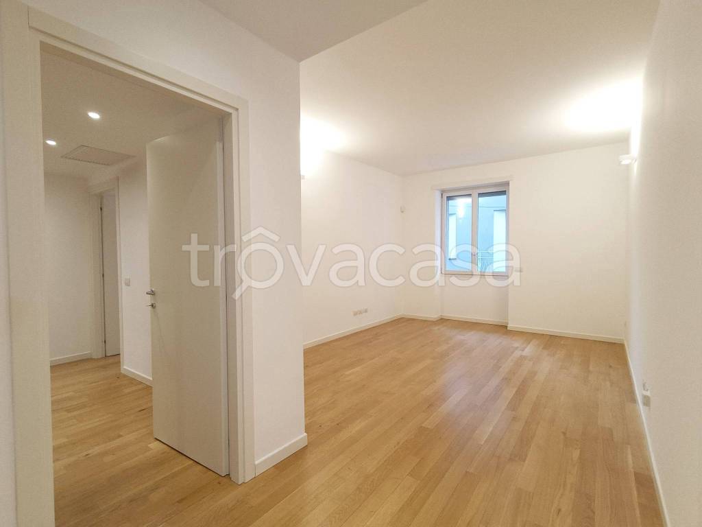 appartamento in affitto a Milano in zona Sempione