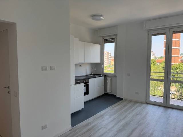 appartamento in affitto a Milano in zona Baggio