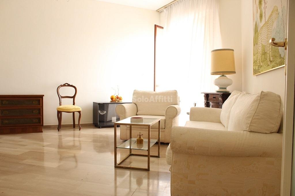 appartamento in affitto a Milano in zona Lorenteggio