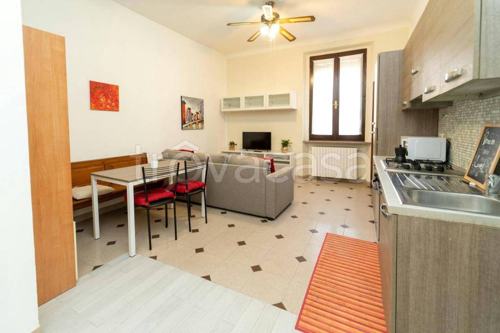 appartamento in affitto a Milano in zona Piazzale Lodi