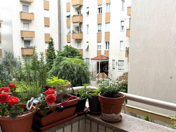 appartamento in affitto a Milano in zona Cascina dei Pomi