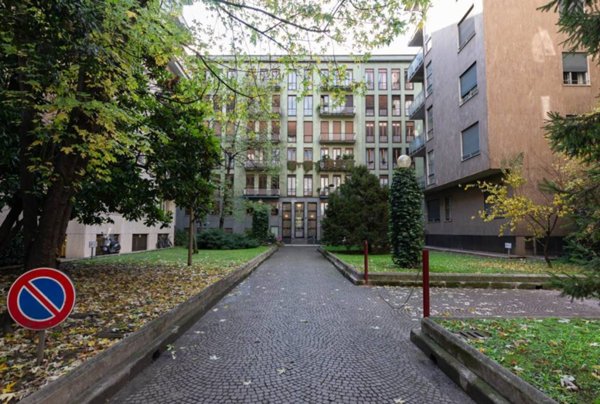 ufficio in affitto a Milano in zona Porta Nuova