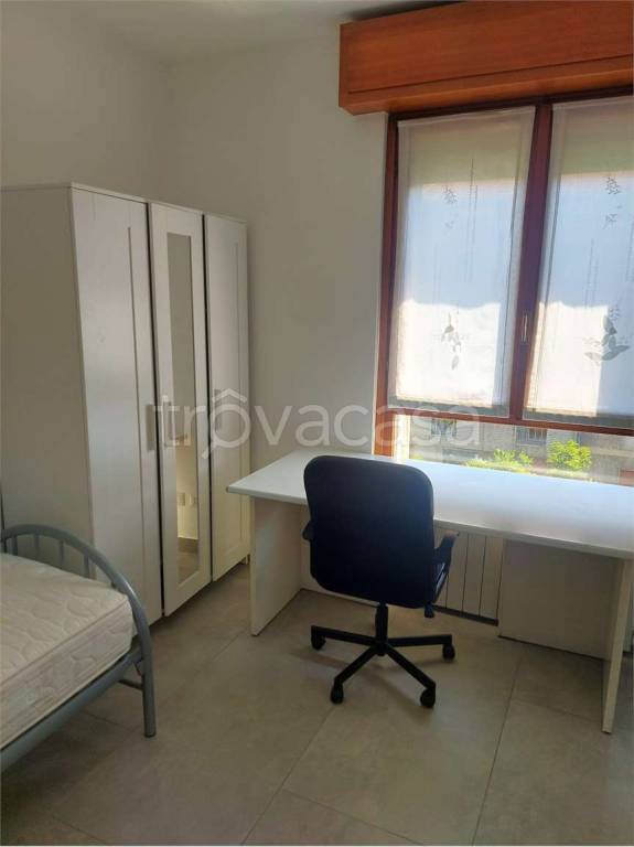 appartamento in affitto a Milano in zona Famagosta