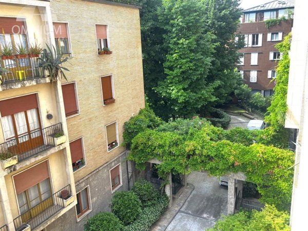 appartamento in affitto a Milano in zona Sant'Ambrogio