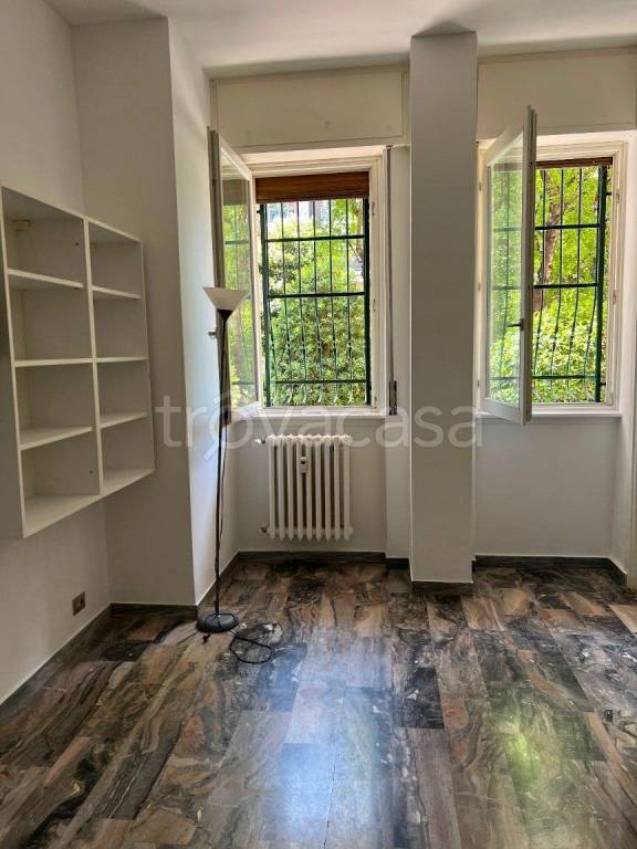 appartamento in affitto a Milano in zona Lorenteggio