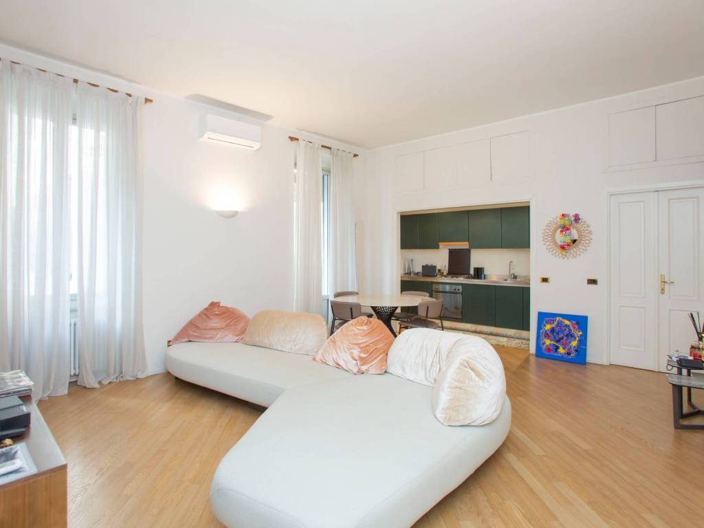 appartamento in affitto a Milano in zona Centro Direzionale