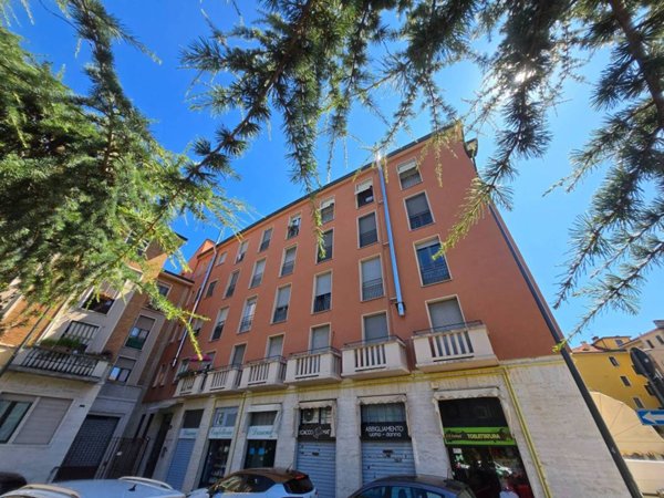 appartamento in affitto a Milano in zona Baggio
