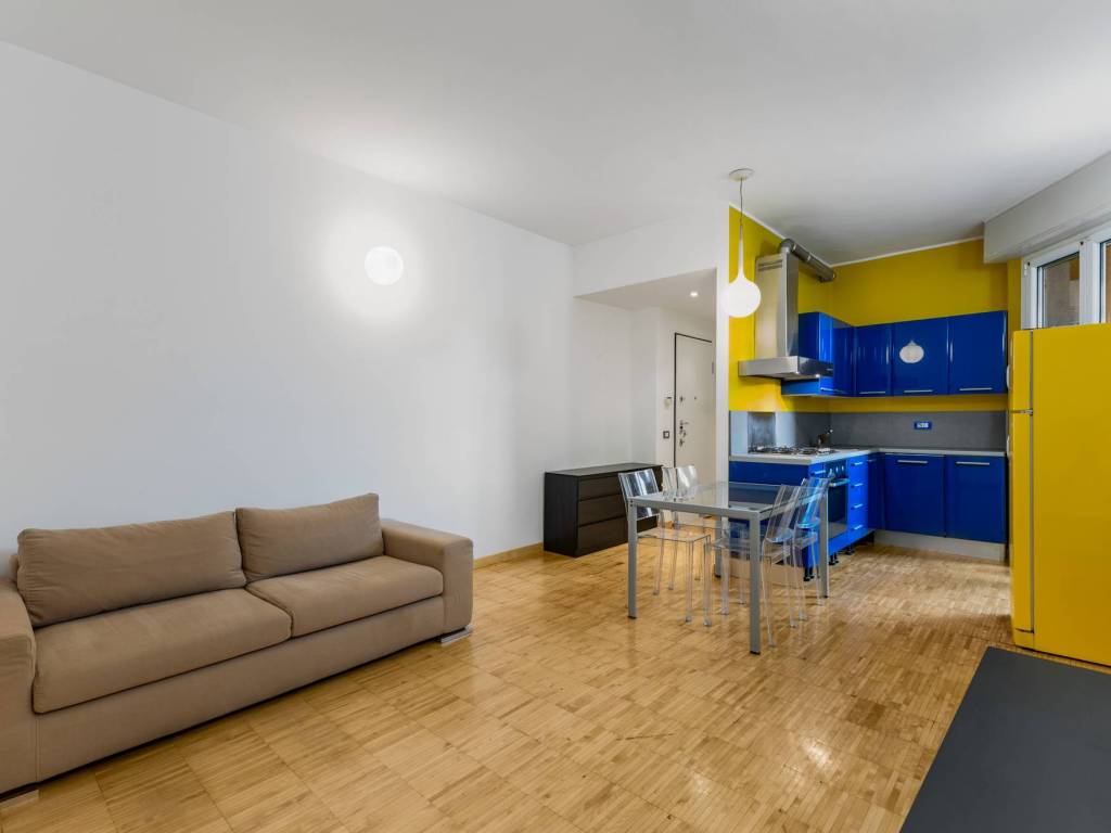 appartamento in affitto a Milano in zona Centro Direzionale