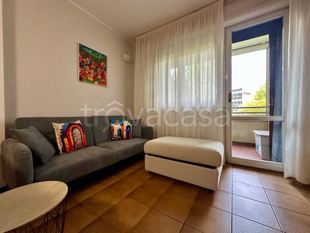 appartamento in affitto a Milano in zona Famagosta