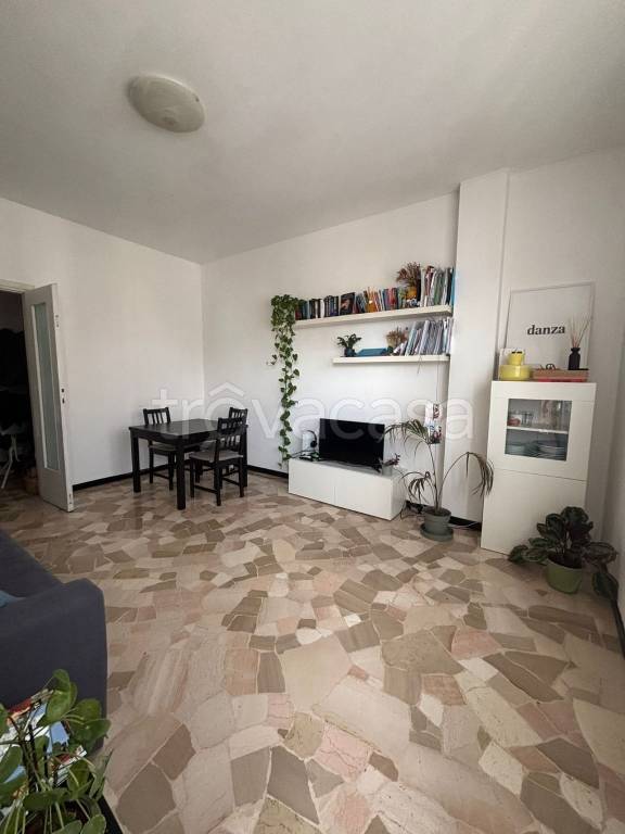 appartamento in affitto a Milano in zona Gorla