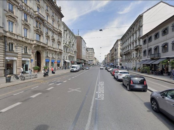 negozio in affitto a Milano in zona Centro Direzionale