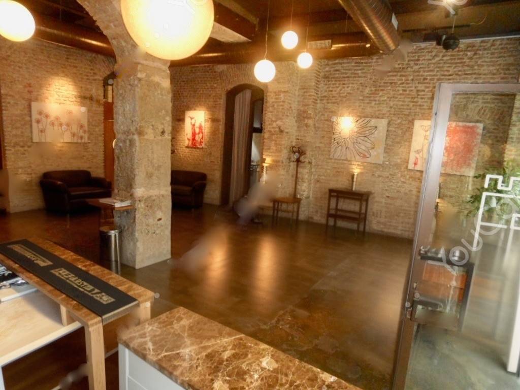 negozio in affitto a Milano in zona Solari
