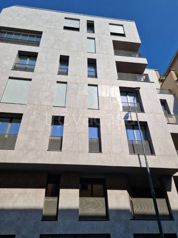 appartamento in affitto a Milano in zona Isola