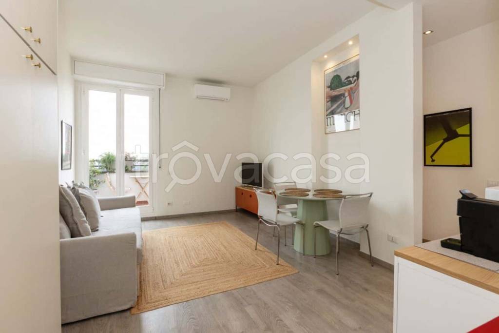 appartamento in affitto a Milano in zona Porta Romana
