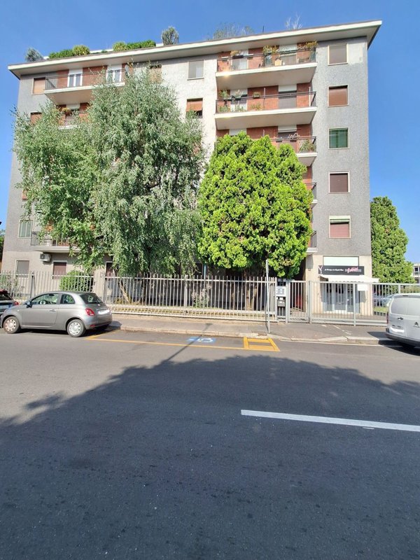 appartamento in affitto a Milano in zona Vigentino