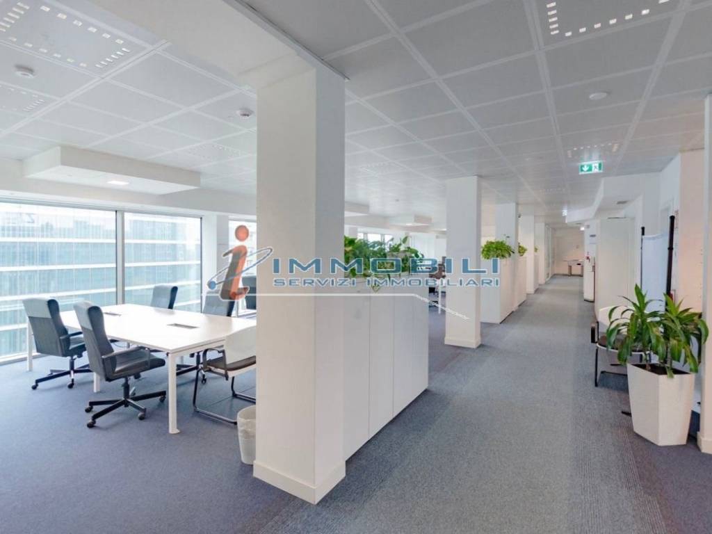 ufficio in affitto a Milano in zona Isola