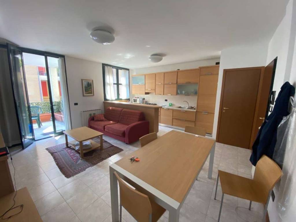 appartamento in affitto a Milano in zona Vigentino