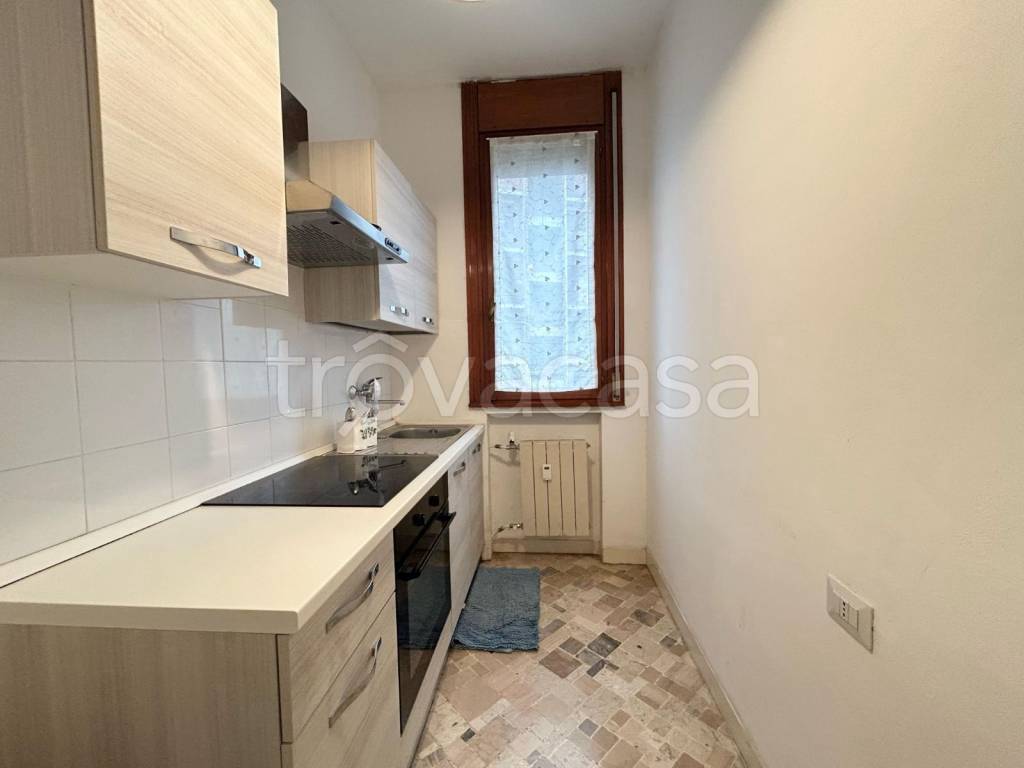 appartamento in affitto a Milano in zona Piazzale Lodi