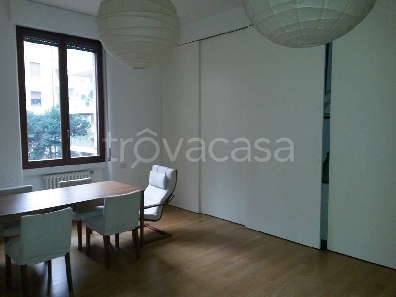 appartamento in affitto a Milano in zona Porta Nuova
