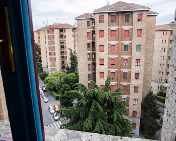 appartamento in affitto a Milano in zona Lorenteggio