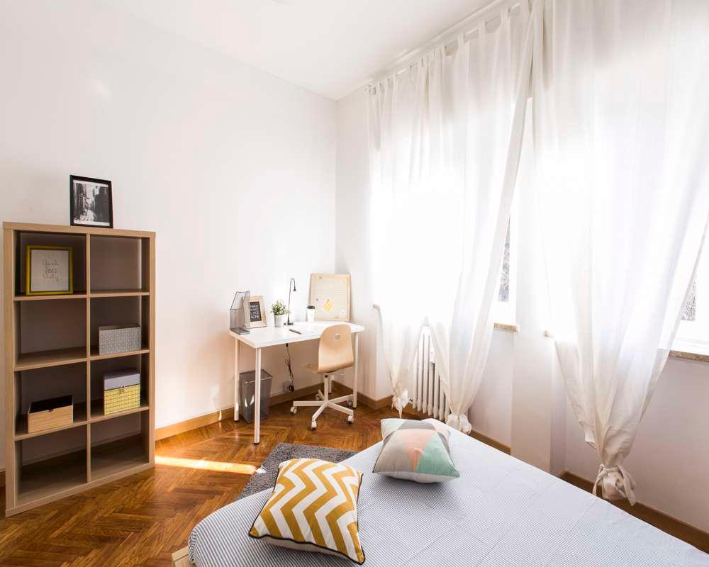 appartamento in affitto a Milano in zona Lorenteggio