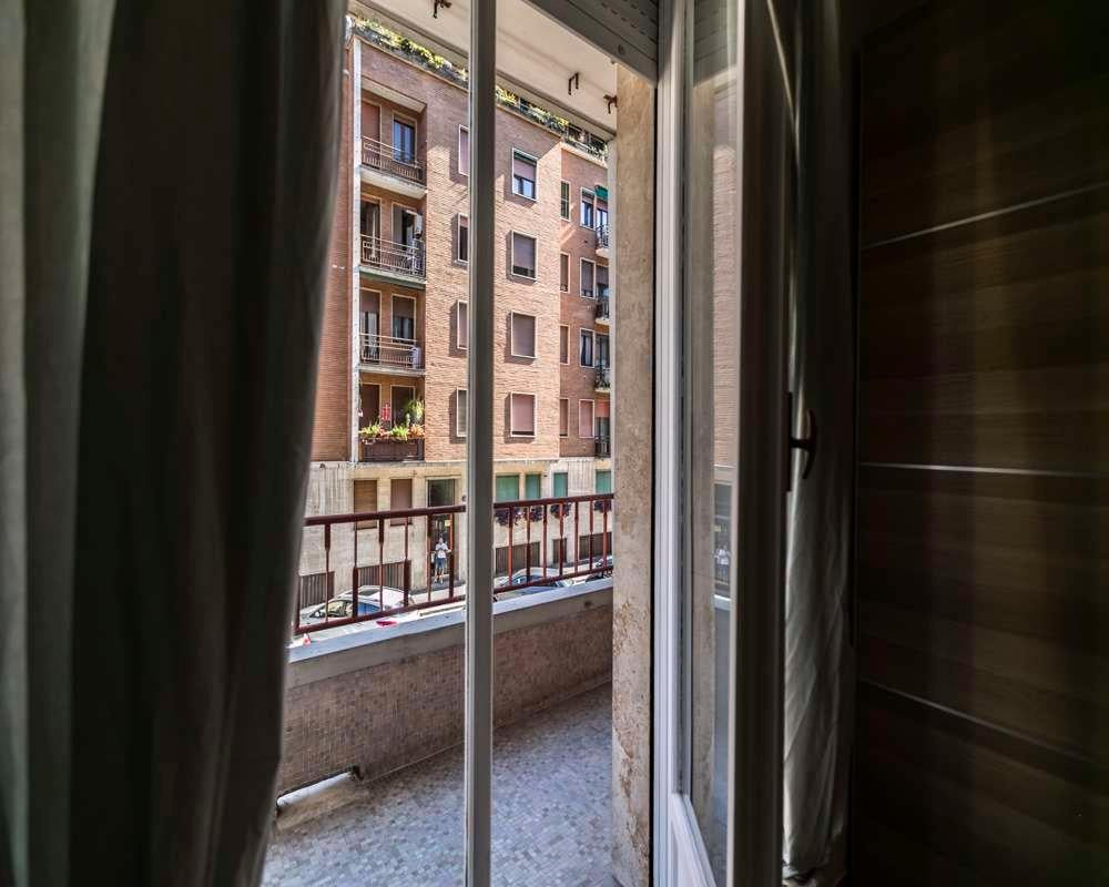 appartamento in affitto a Milano in zona Lorenteggio