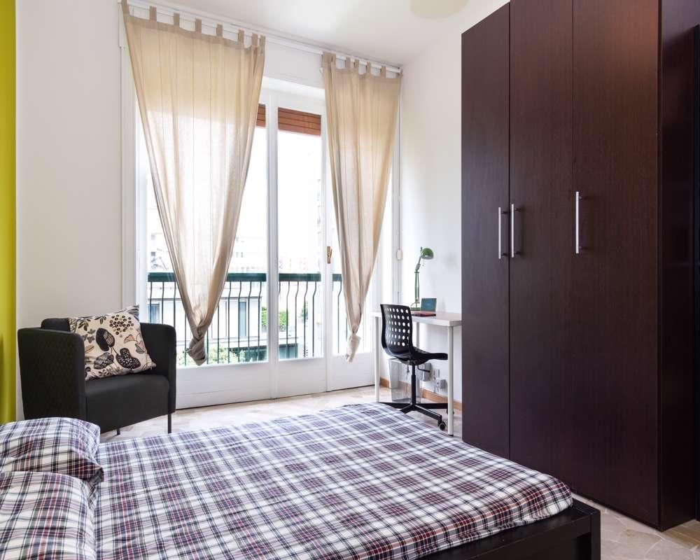 appartamento in affitto a Milano in zona Lorenteggio