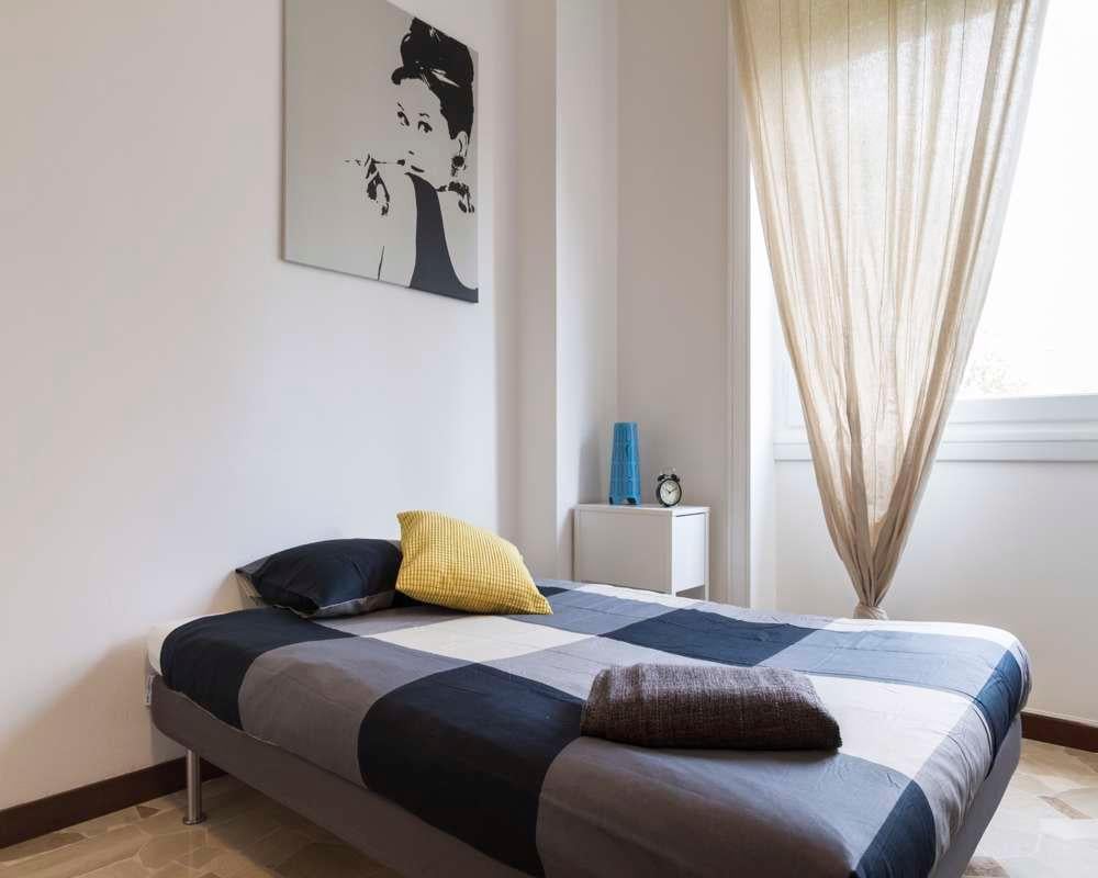 appartamento in affitto a Milano in zona Lorenteggio