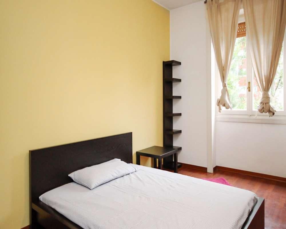 appartamento in affitto a Milano in zona Lorenteggio