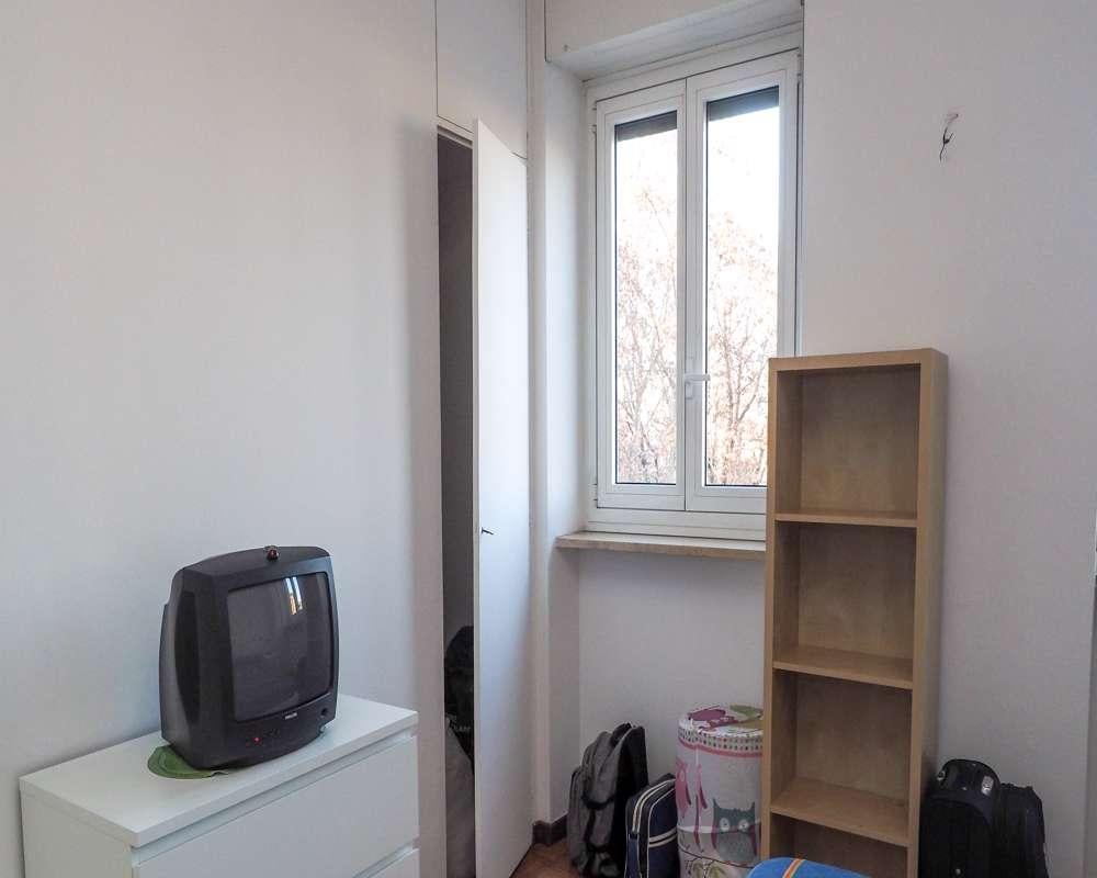 appartamento in affitto a Milano in zona Lorenteggio