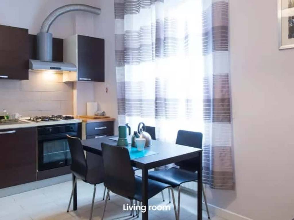 appartamento in affitto a Milano in zona Famagosta