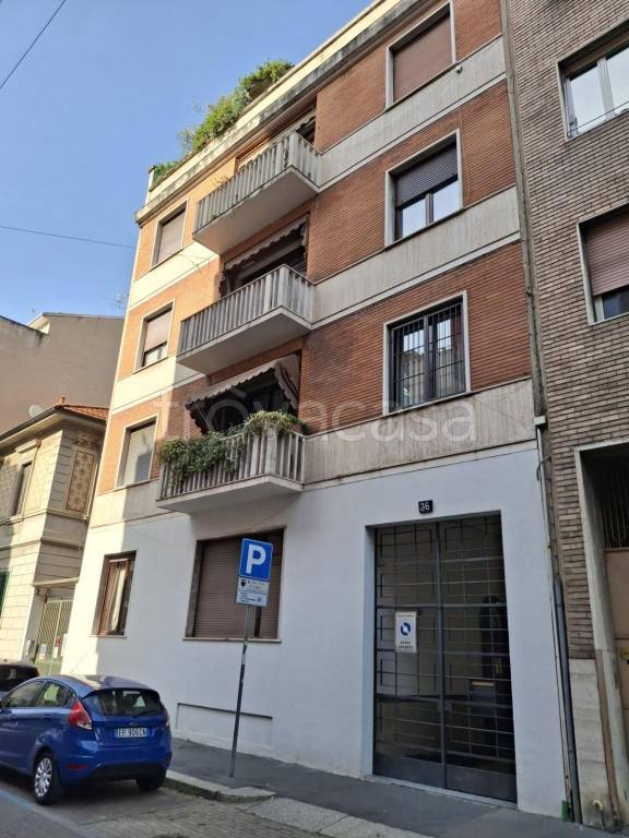 appartamento in affitto a Milano in zona Città Studi