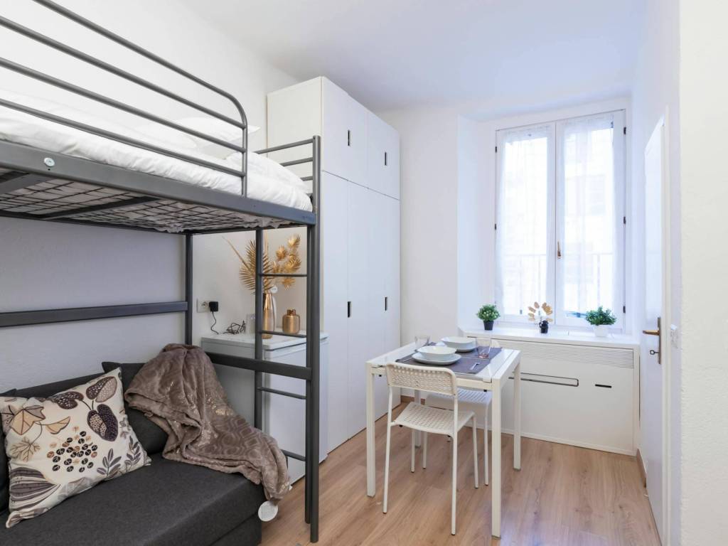 appartamento in affitto a Milano in zona Porta Ticinese