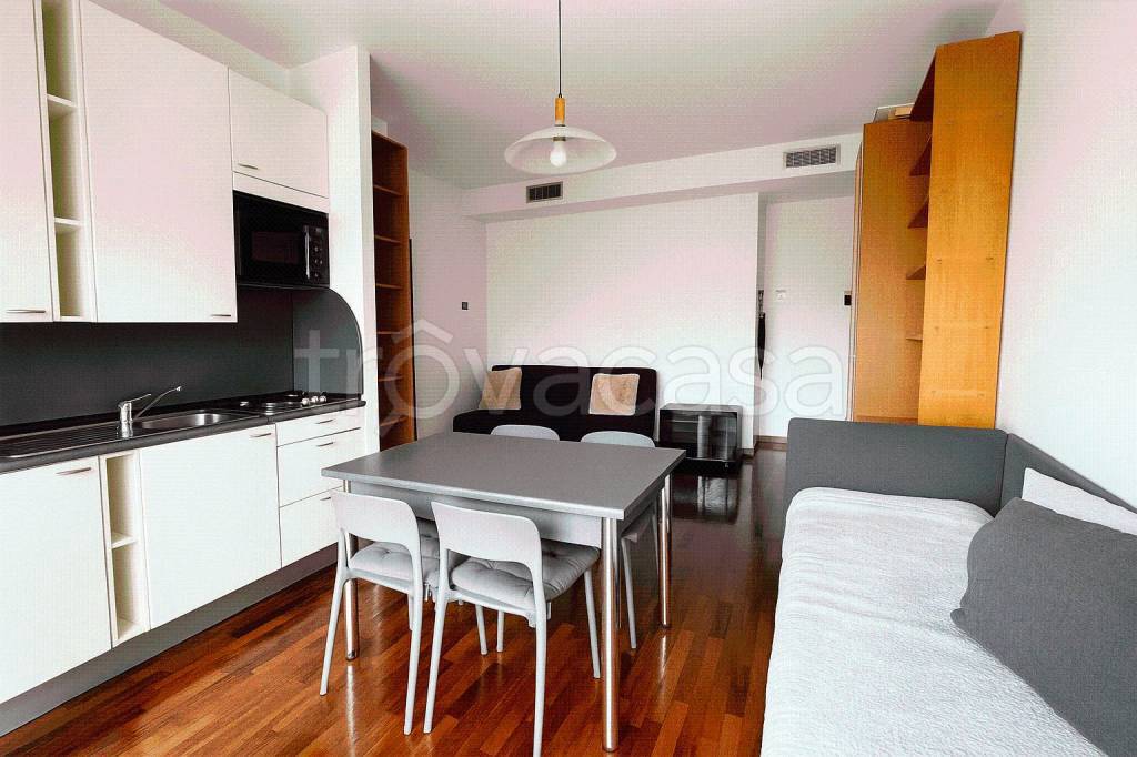appartamento in affitto a Milano in zona Porta Romana