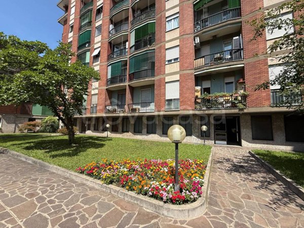 appartamento in affitto a Milano in zona Precotto