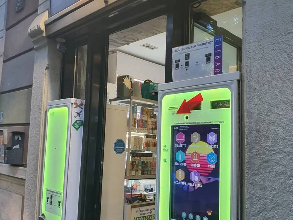 negozio in affitto a Milano in zona Solari