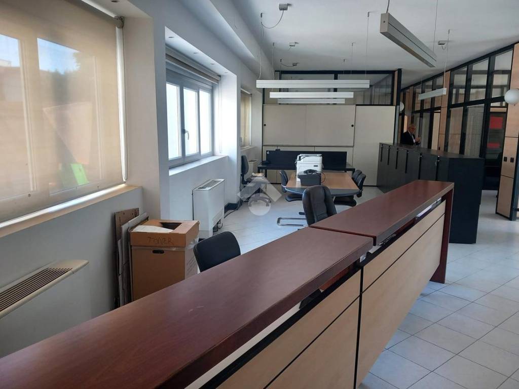 ufficio in affitto a Milano in zona Corvetto