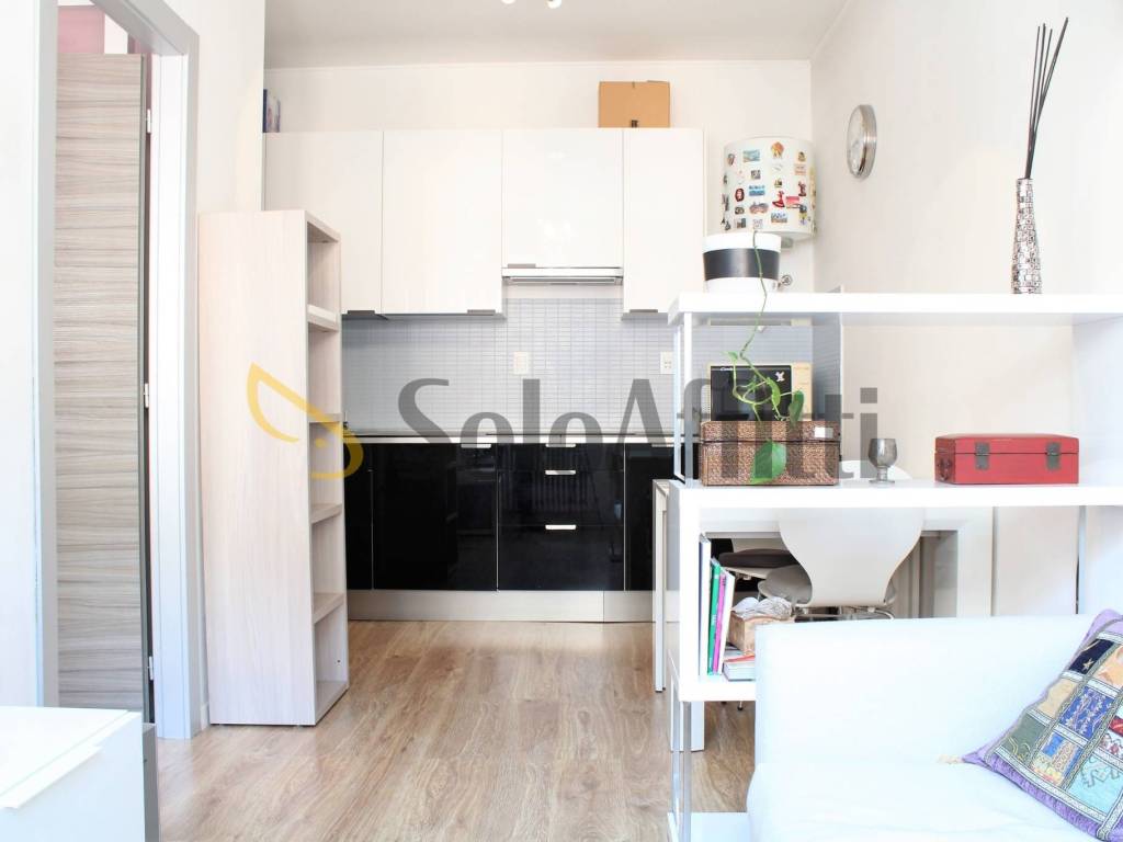appartamento in affitto a Milano in zona Centro Direzionale
